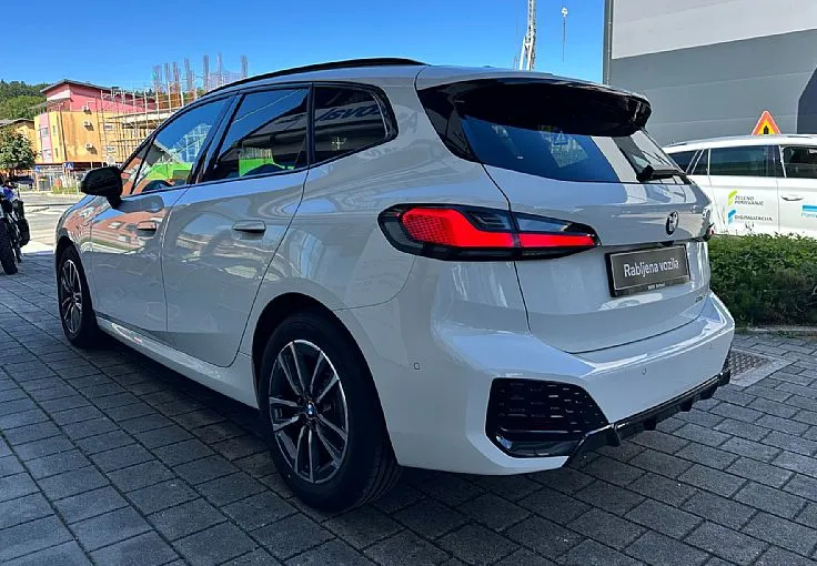 Zunanja slika - BMW Serija 2 - Active Tourer: 218d M sport  Avt.  I HEAD UP - 5