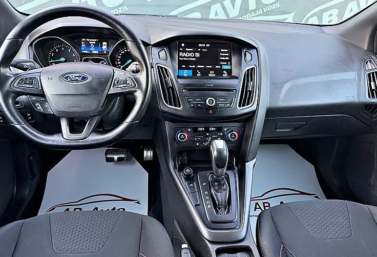 Zunanja slika - Ford Focus - Karavan 1.0 EcoBoost ST-Line Avt.NAVI+2ZONE+BT+TOP - 9