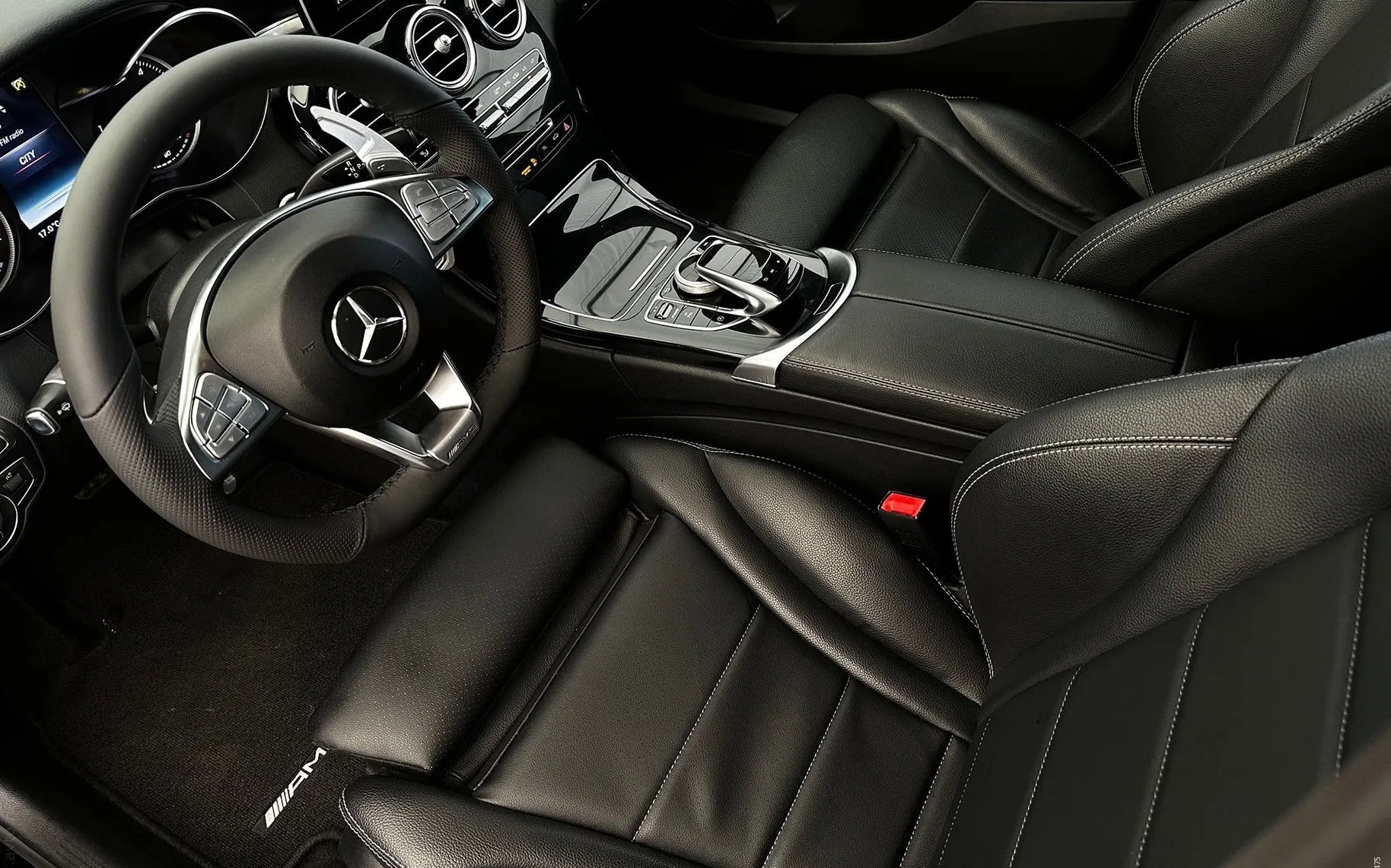 Zunanja slika - Mercedes-Benz C-Razred - 200D-AMG LINE-AVT.-USNJE-KAMERA-18COL-BURMESTER - 4