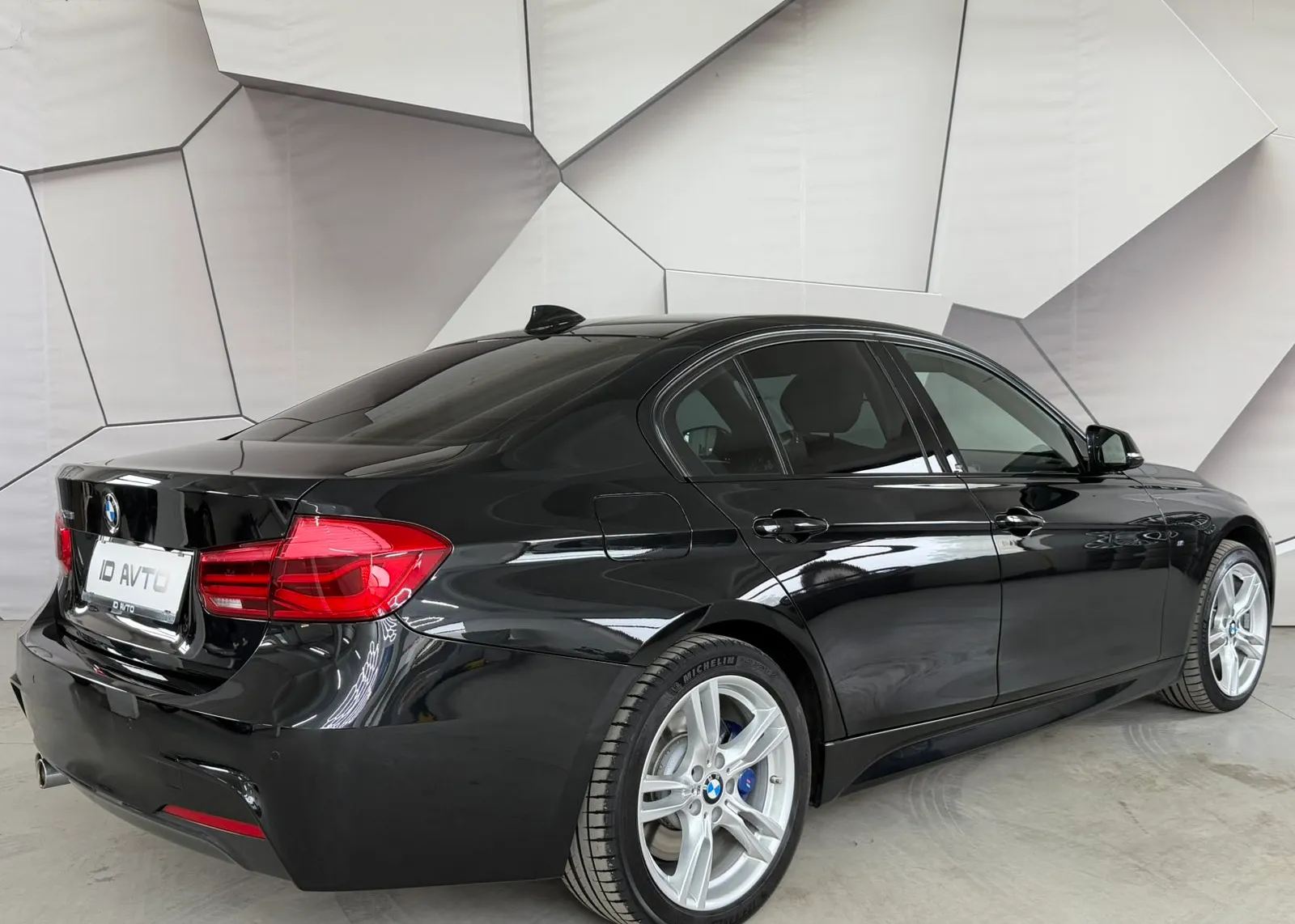 Zunanja slika - BMW Serija 3 - 320D XDRIVE AUT. - 2