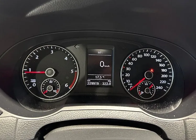 Zunanja slika - VW Sharan - 2.0 TDI BMT SCR Highline 110kW-SLO-KAMERA-KLJUKA- - 18