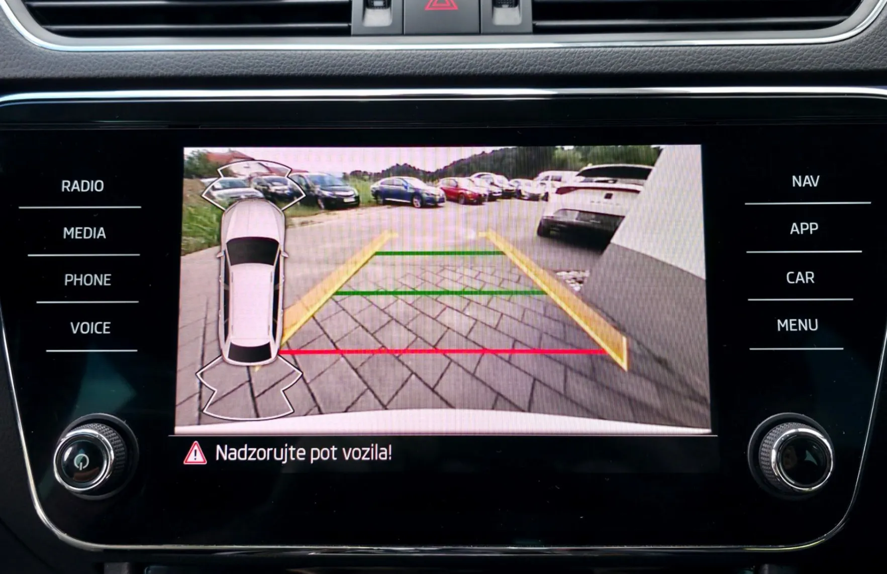 Zunanja slika - Škoda Superb - Combi 2.0TDI DSG Scout LED•ACC•VIRTUAL•GRETJE•KAM• - 17