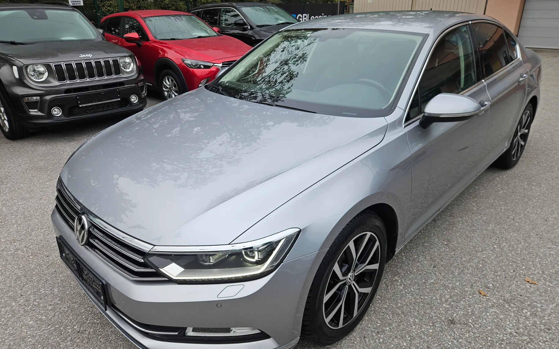 Zunanja slika - Volkswagen Passat - Variant 2,0 TDI BMT Highline DSG - 1