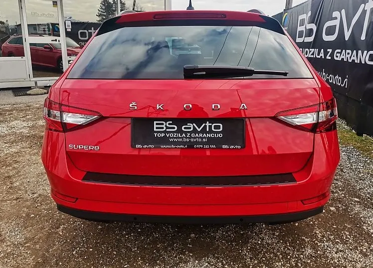 Zunanja slika - Škoda Superb - 2.0 TDI Sportline Combi DSG-MEMORY-VIRTUAL-NAVI-F1 - 6