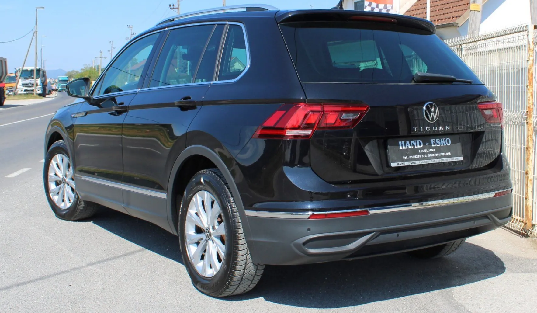 Zunanja slika - Volkswagen Tiguan - 2.0 TDI BMT Life DSG - 4