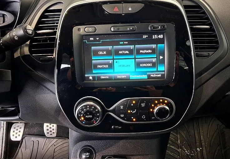 Zunanja slika - Renault Captur - TCe 130 Intens -LED ŽAROMETI-NAVIGACIJA- - 8