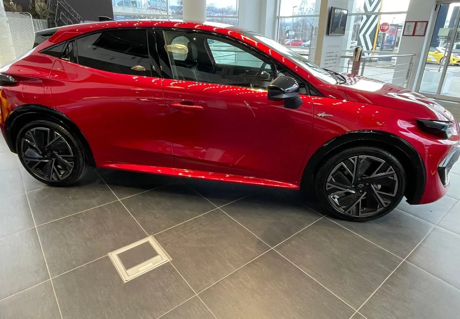 Zunanja slika - Renault Clio - esprit Alpine E-Tech 160 - 6