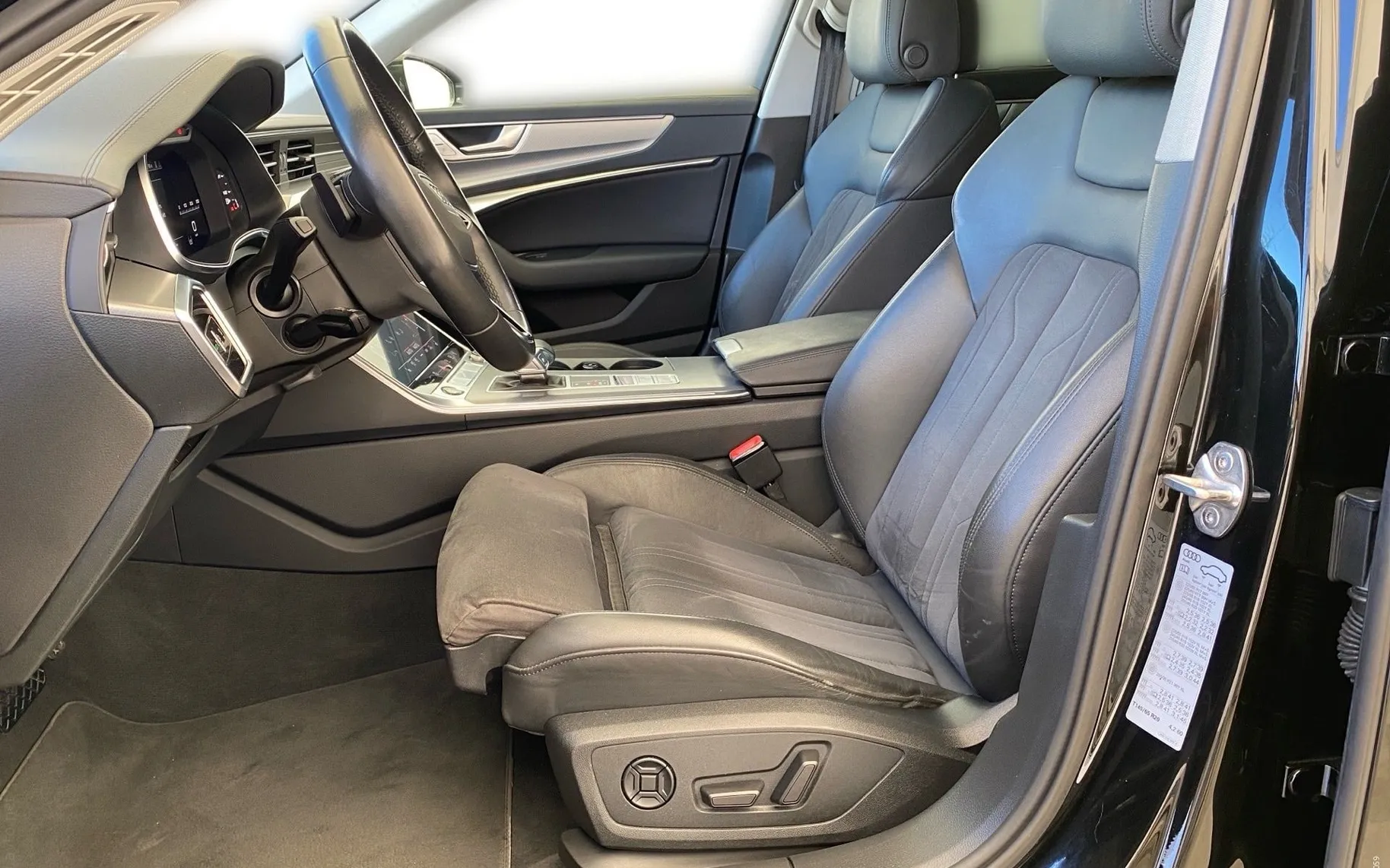Notranja slika - Audi A6 - 40 TDI Aut. Design-ACC-Mrtvi kot-Vzvratna kamera.. - 7