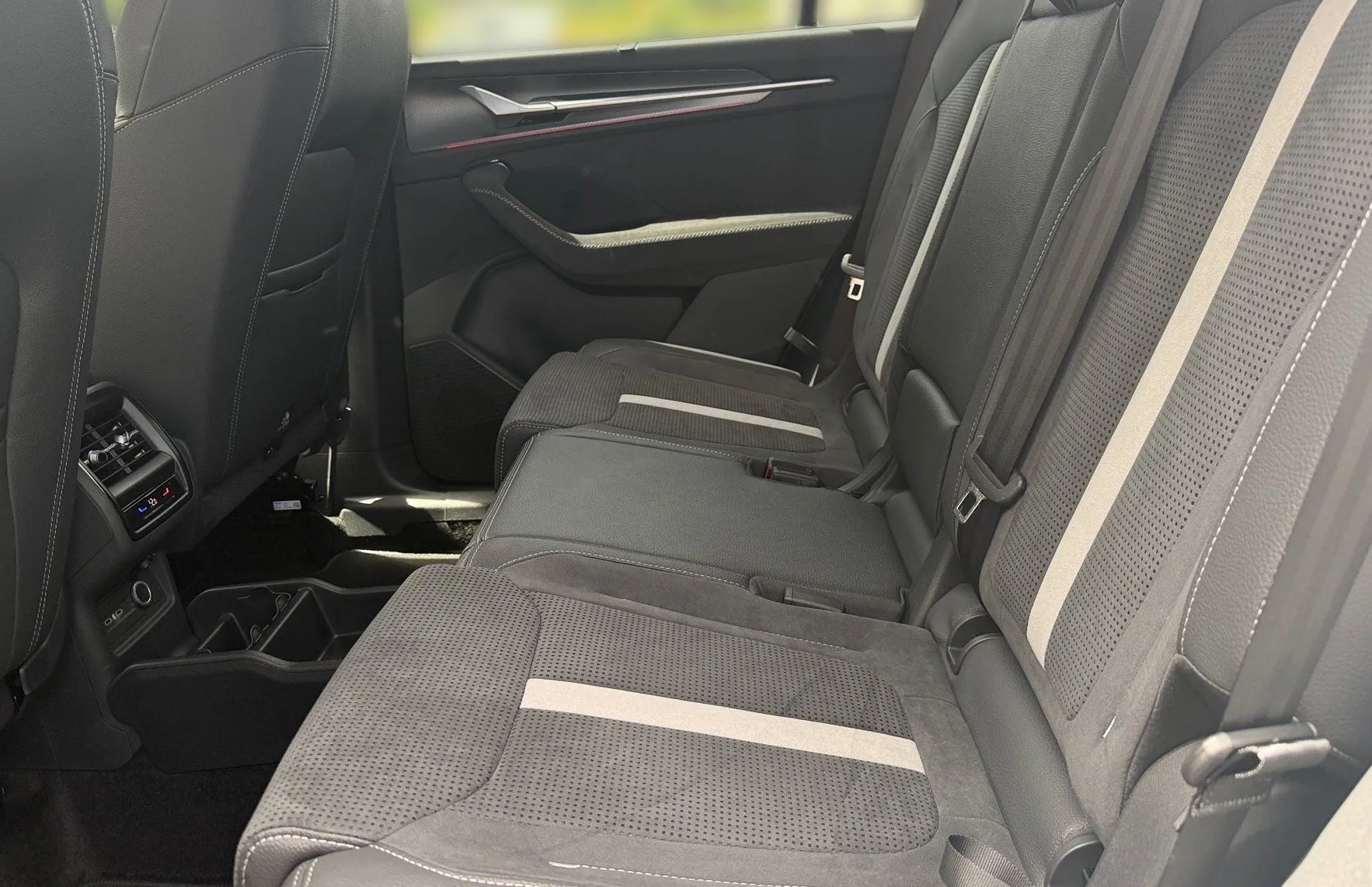 Zunanja slika - Škoda Kodiaq - 1.5 mHEV Sportline DSG - 11