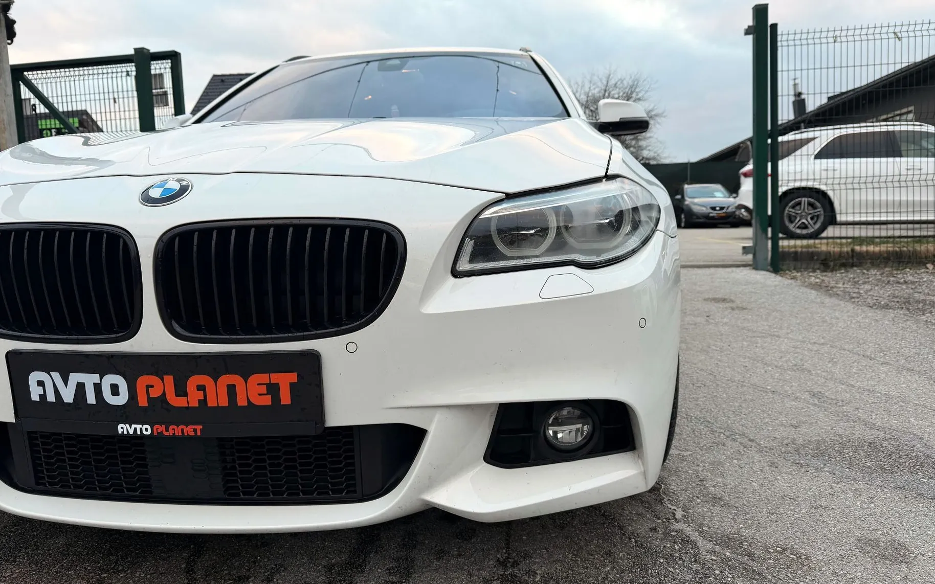 Zunanja slika - BMW Serija 5 - Touring: 530d xDrive M SPORT SLO 1.LASTNIK FULL LED ACC - 9