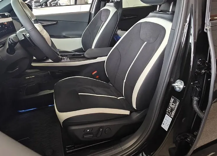 Zunanja slika - KIA EV6 - GT-LINE 84 kWh baterija. 239 kW AWD - 5