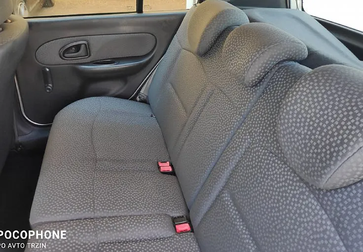 Zunanja slika - Renault Clio - 1.2 16V Storia-SLO-KLIMATSKA NAPRAVA-TEMPOMAT - 8