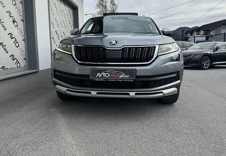 Zunanja slika - Škoda Kodiaq - Scout 2.0 TDI 140kW 4X4 DSG 7 Sedežev - 3