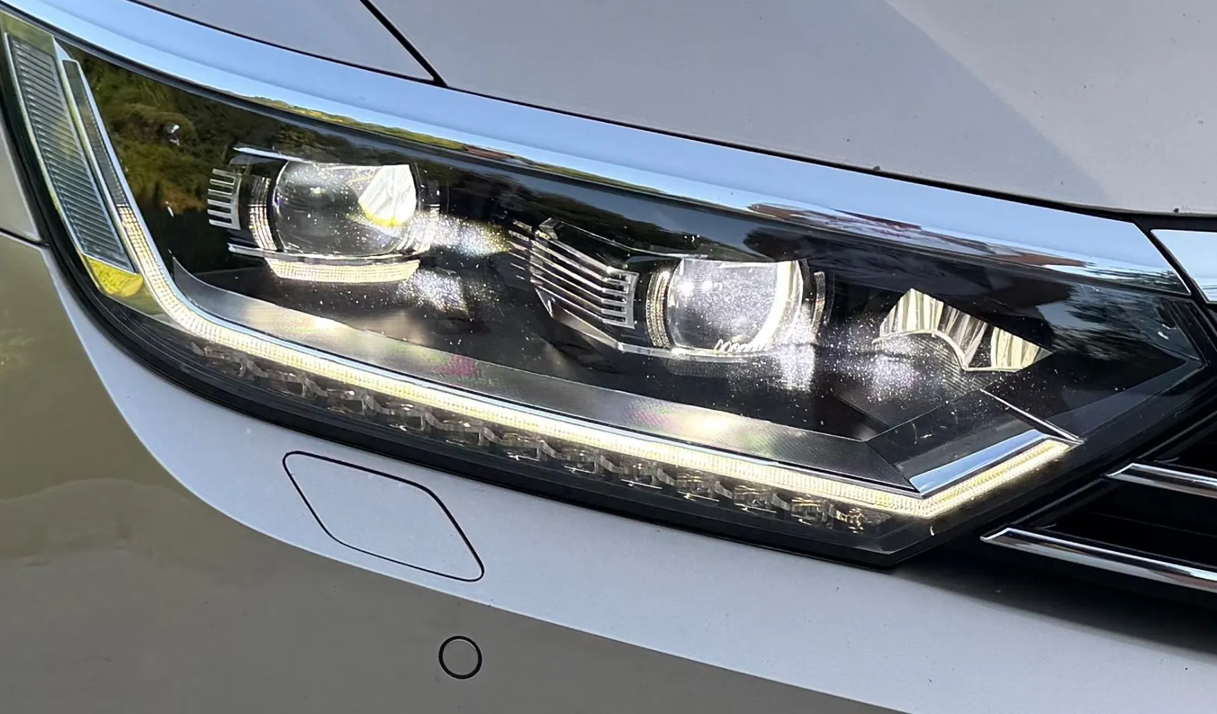 Zunanja slika - Volkswagen Passat - 2.0TDI Highline DSG VIRTUAL ACC FULL LED ALU19 - 7