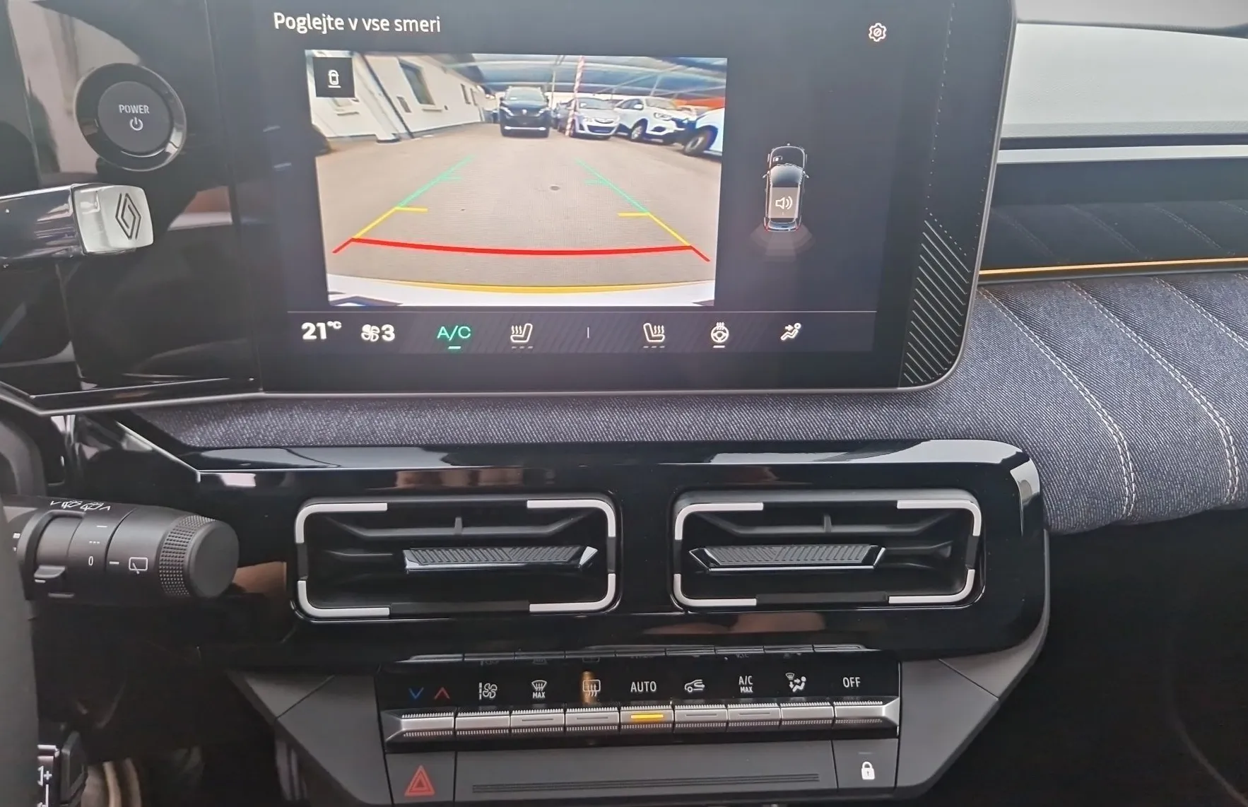 Zunanja slika - Renault 5 E-tech - techno EV40 90kW +  PAKET ZIMA IN UDOBJE - 12