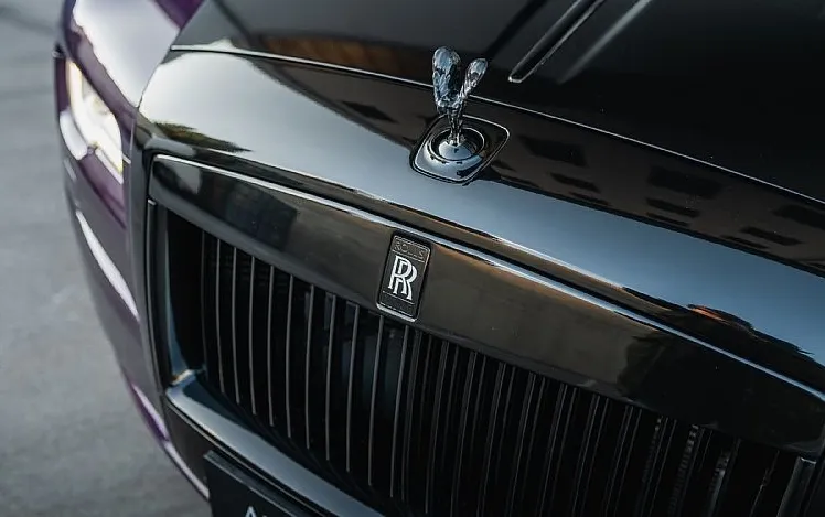 Zunanja slika - Rolls-Royce Ghost - VIJOLICE VIJOLICE VABLJENI NA OGLED - 9
