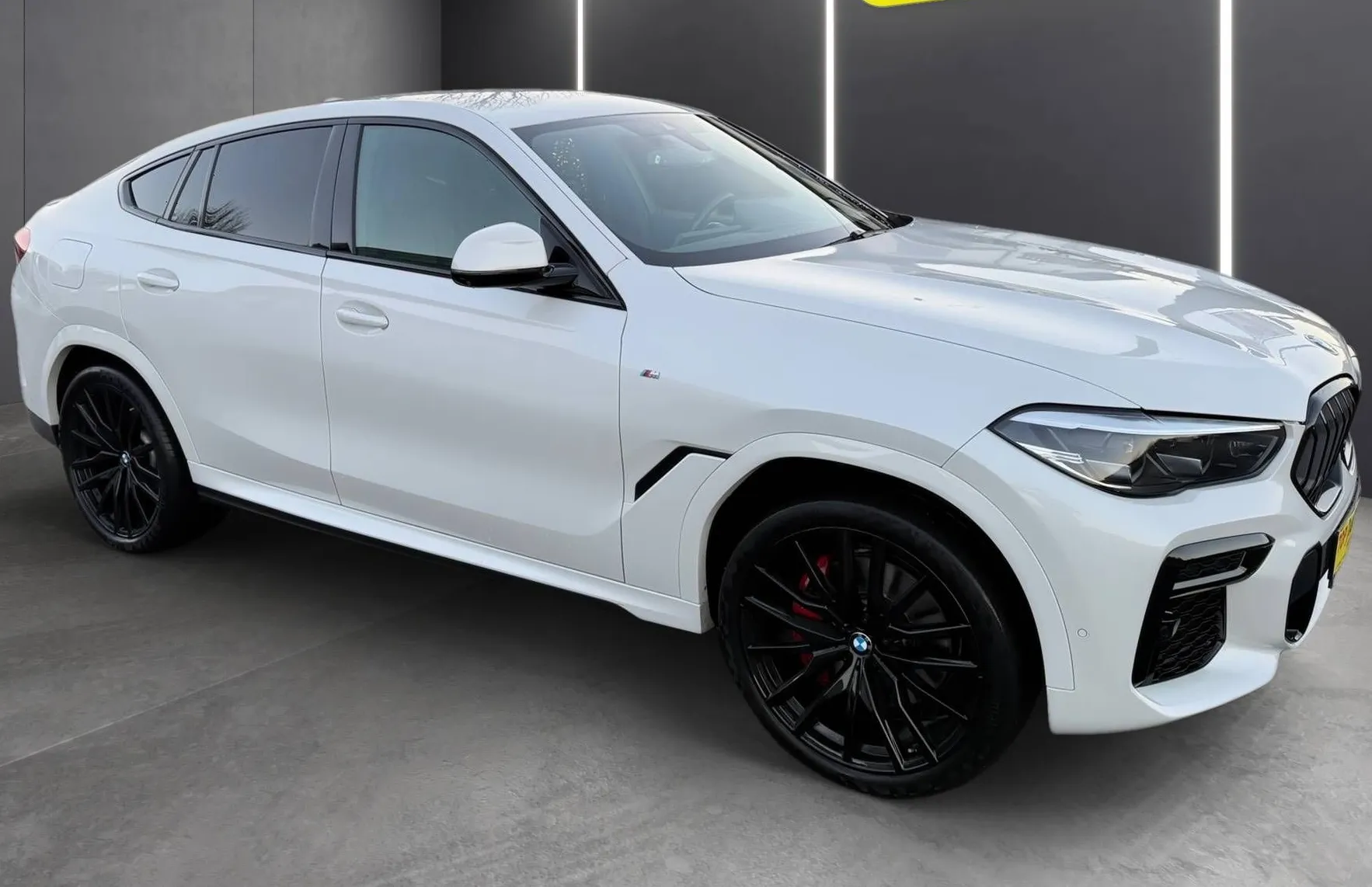 Zunanja slika - BMW X6 - serija : xDrive30d M PAKET ADAPTIVNO NAVI PDC 360KAMERA T.. - 9