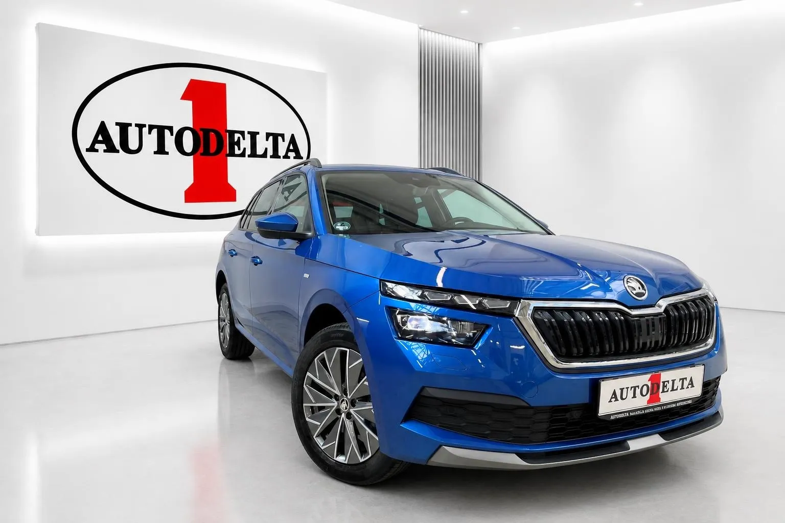 Zunanja slika - Škoda Kamiq - 1.5 TSI Ambition Tour DSG - 2