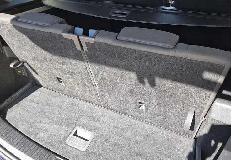 Zunanja slika - Volkswagen Touran - 2.0 TDI-110KW-7 SEDEŽEV-PANORAMA-KAMERA-HIGHLINE - 9