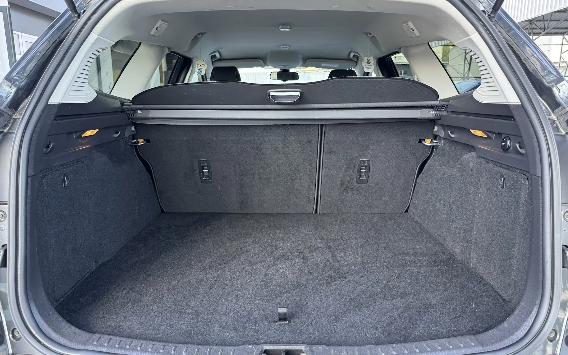 Zunanja slika - Ford Focus - Karavan 1.0 EcoBoost TREND 125KM NAVI ZIMSKI PAKET - 10
