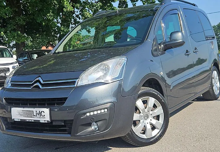 Zunanja slika - Citroën Berlingo - 1.6 HDI 120ks °6-PRESTAV° °LED° °PARK.SENZORJI° - 2