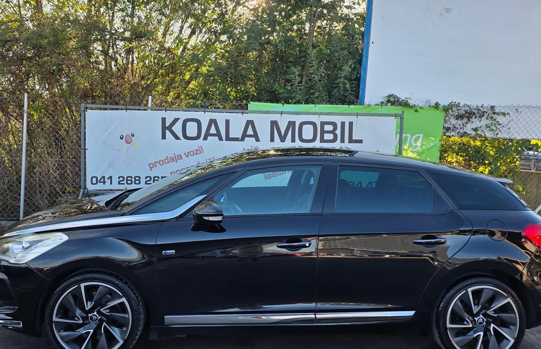 Zunanja slika - Citroën DS5 - 2.0 HDi CHIC 4X4 AVT. LED-KAMERA-ALU-MEMORY-2.LAST - 7