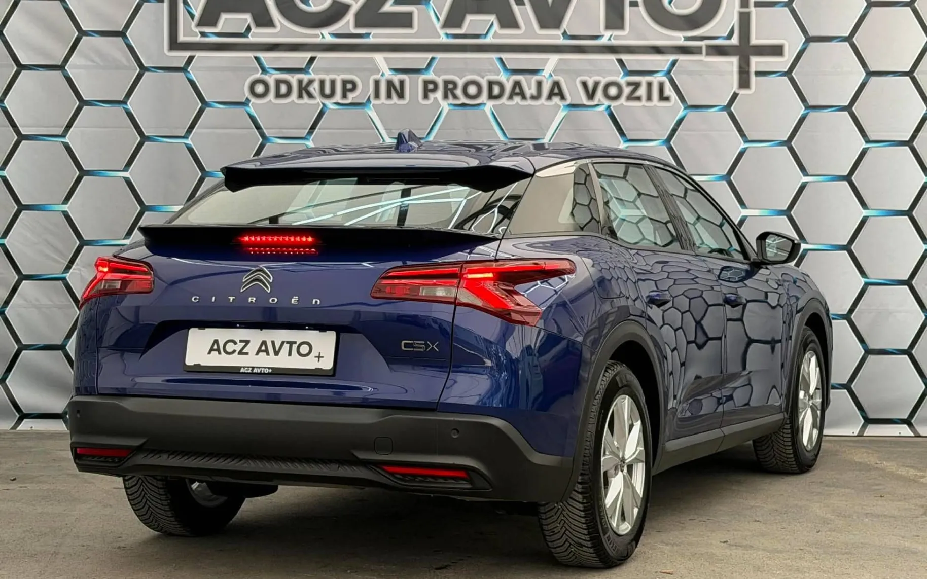 Zunanja slika - Citroën C5 X - 1.2i•AUT•51.000KM•VIRTUAL•FUL LED•NAVIGACIJA•PDC•. - 4