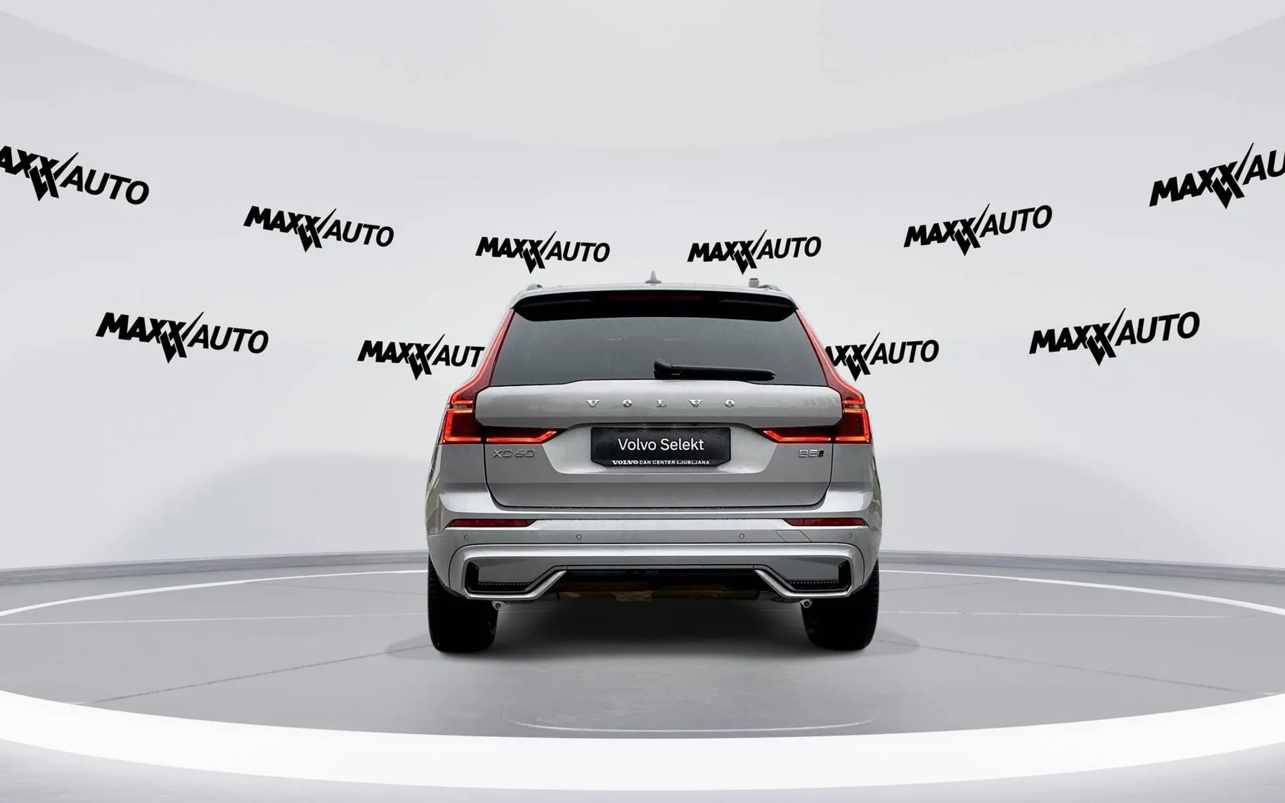 Zunanja slika - Volvo XC60 - B5 P AWD Plus Dark Avt. - 6