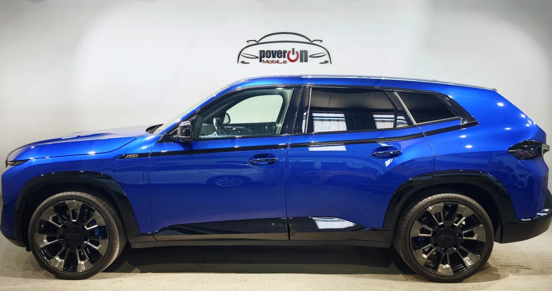 Zunanja slika - BMW XM - 4.4 -MASAŽA-SOFTCLOSSE-23COL-BOWERS-PRIKLOP- - 2