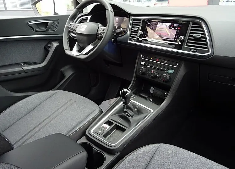 Zunanja slika - Seat Ateca - 1.5 TSI 150 KM STYLE EDITION - VLEČNA KLJUKA - - 10