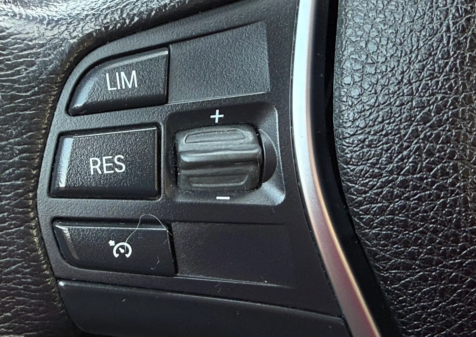 Zunanja slika - BMW Serija 1 - 1 Series 114//d / Sportline - 15