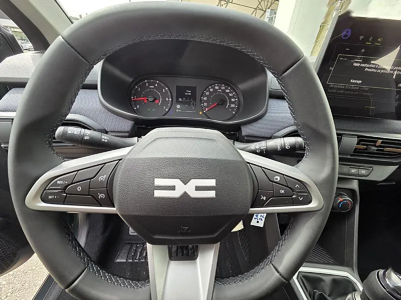 Zunanja slika - Dacia Sandero - Stepway Expression TCe110 + Paket Zima+Vinjeta - 10