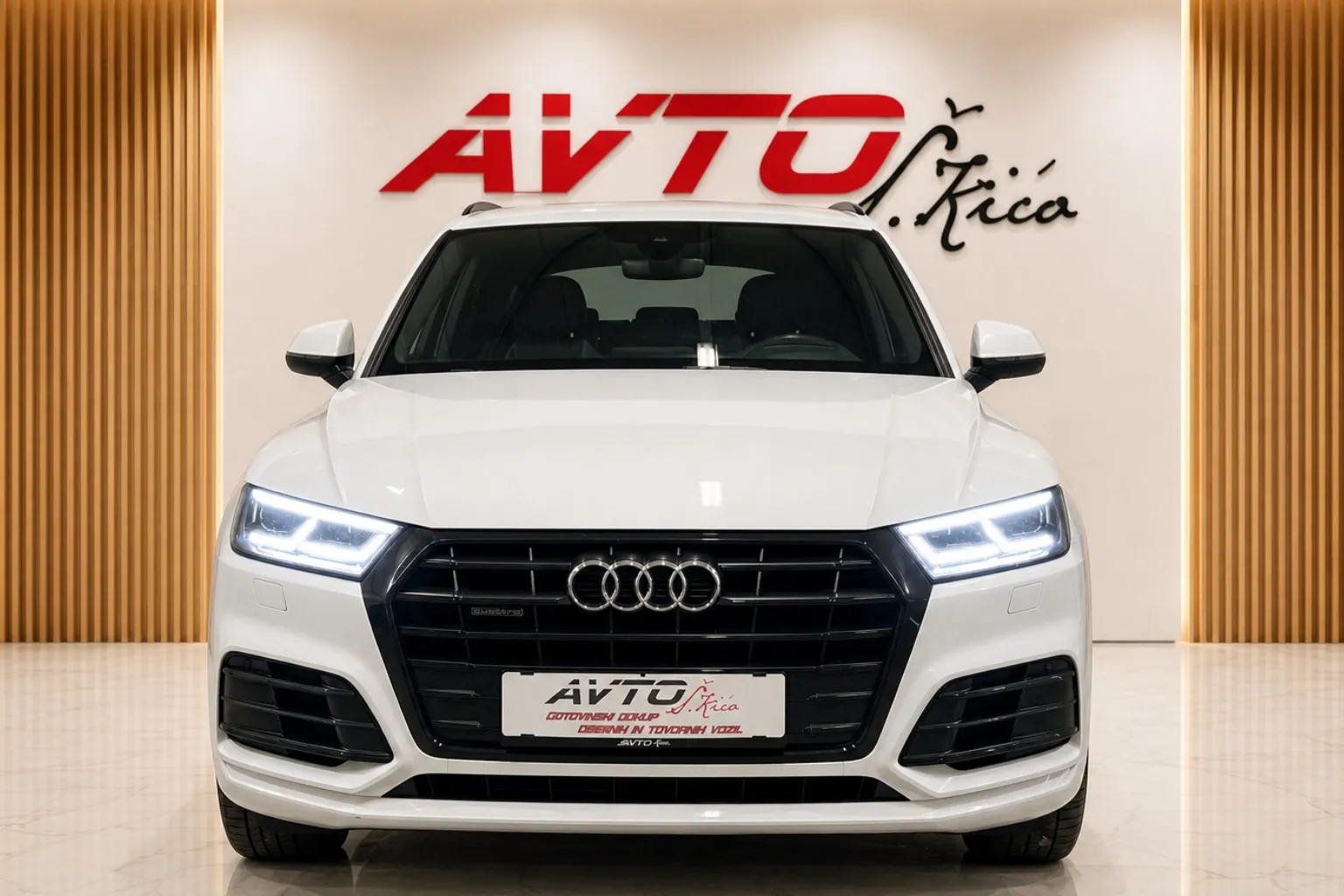Notranja slika - Audi Q5 - 40 TDI-QUATTRO-S-LINE-VIRTUAL-S-TRONIC-HEAD UP-N.. - 7