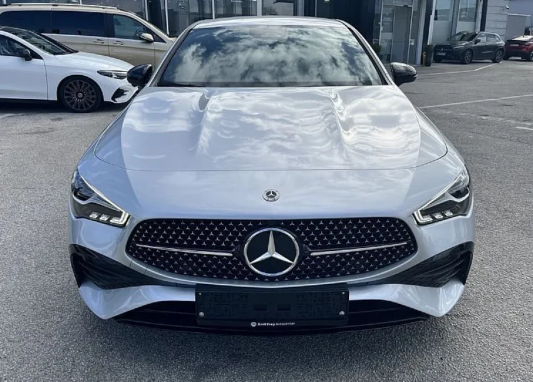 Zunanja slika - Mercedes-Benz CLA-Razred - Coupe 180 AMG Line  ...Komisijska prodaja... - 2