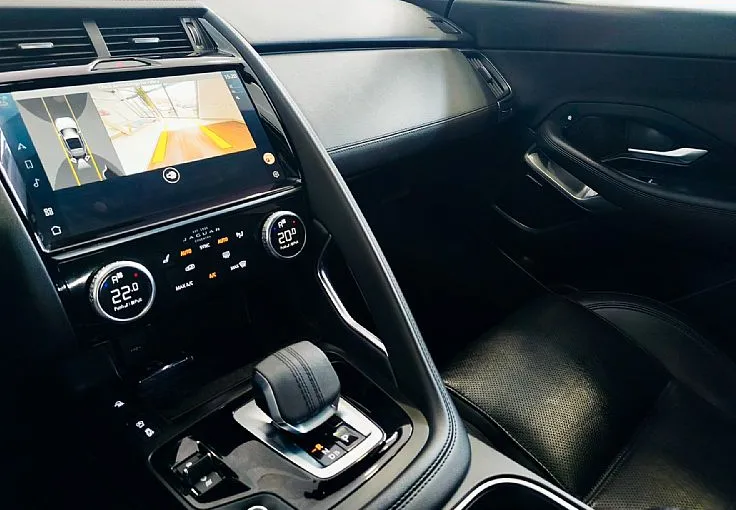 Zunanja slika - Jaguar E-PACE - 2.0 4X4 MHEV AVT-MRT.KOT-USNJE-VL K-LED-NAVI-VIDEO - 11