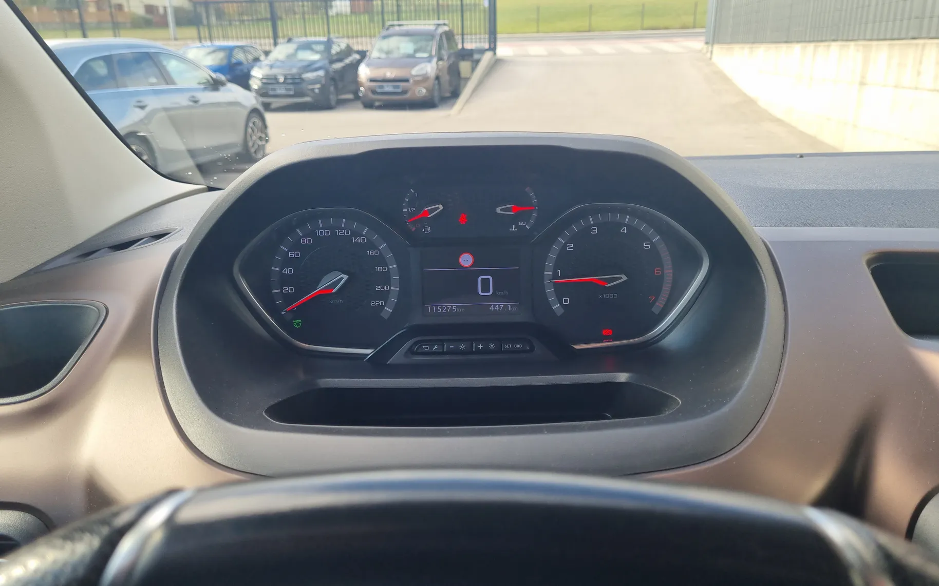 Zunanja slika - Peugeot Rifter - 1.5 HDI  GT - 10