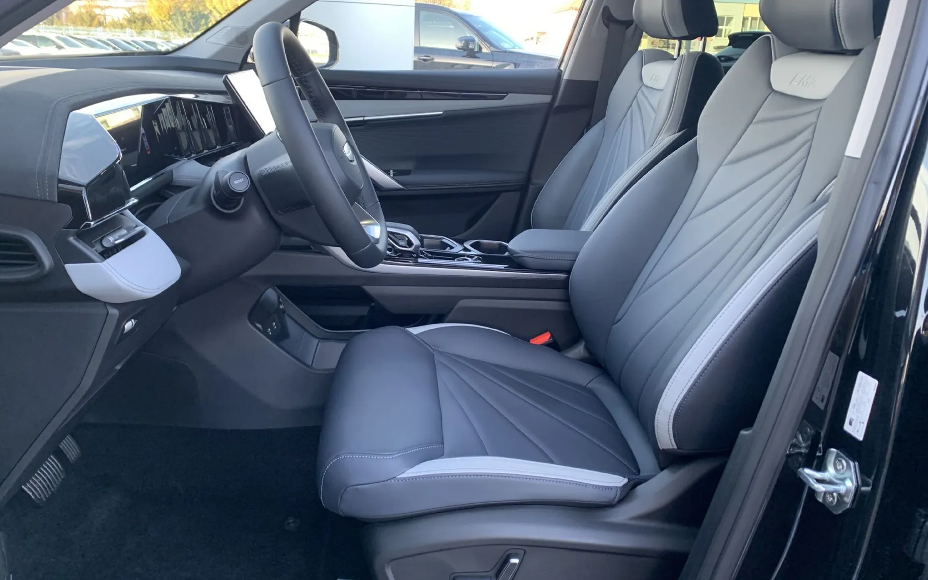 Zunanja slika - Geely StarRay - 1.5 TD 7DCT FWD GK - 9