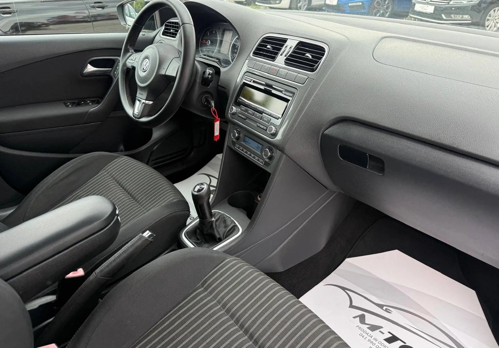 Notranja slika - Volkswagen Polo - 1.2 TDI Advance LEPO OHRANJEN - 11