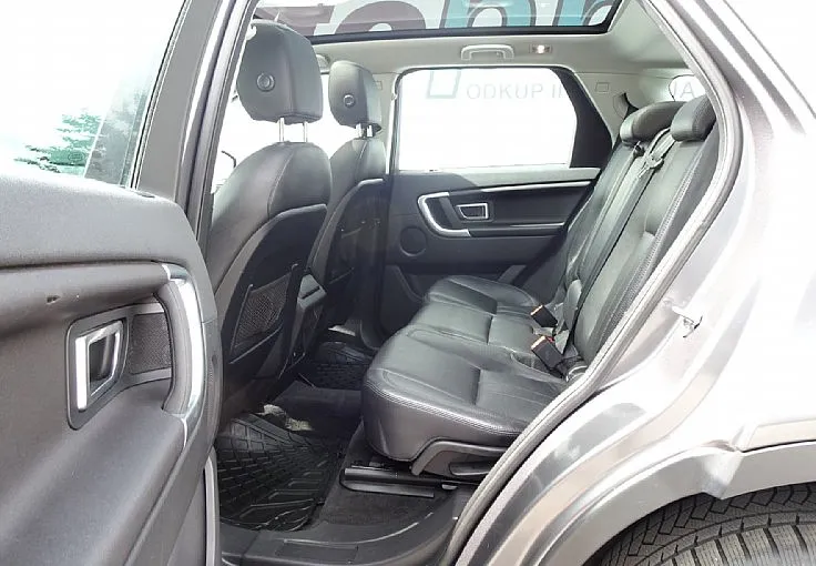 Zunanja slika - Land Rover Discovery Sport - 2.0 TD4 4WD Luxury Avt. PANORAMA FINANCIRANJE - 7
