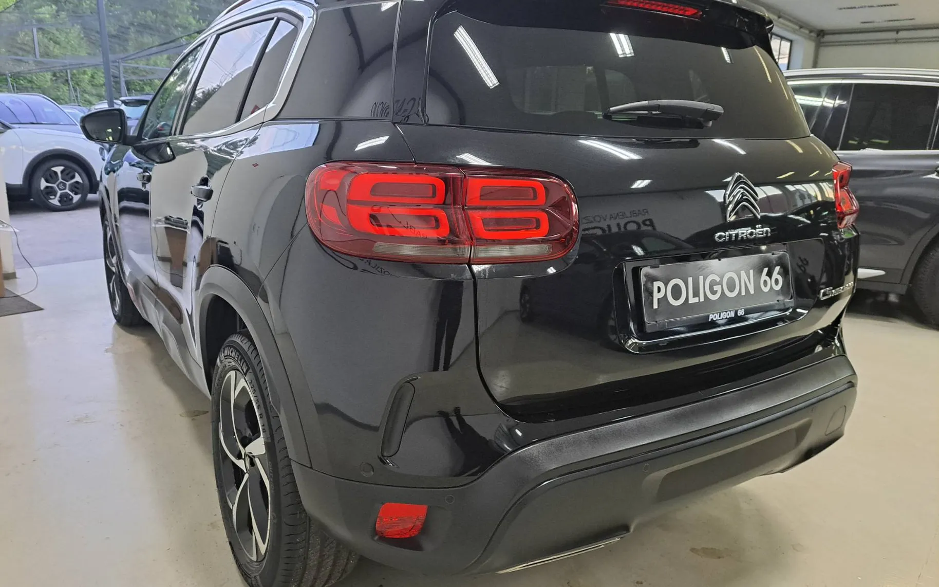 Zunanja slika - Citroën C5 Aircross - Shine-FULL LED-KAMERA-1 LASTNIK-GARANCIJA-KOT NOV - 3