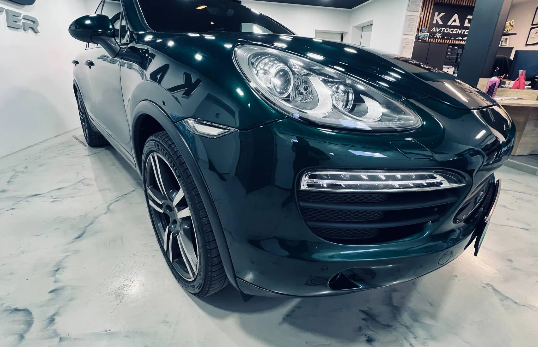 Zunanja slika - Porsche Cayenne - S 4.8 V8... - 2