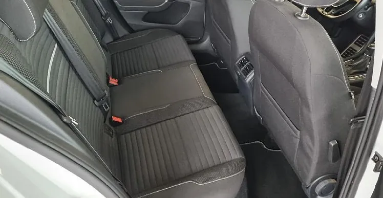 Zunanja slika - VW Golf - 1.2 TSI BMT Cup BlueMotion Tech - 9