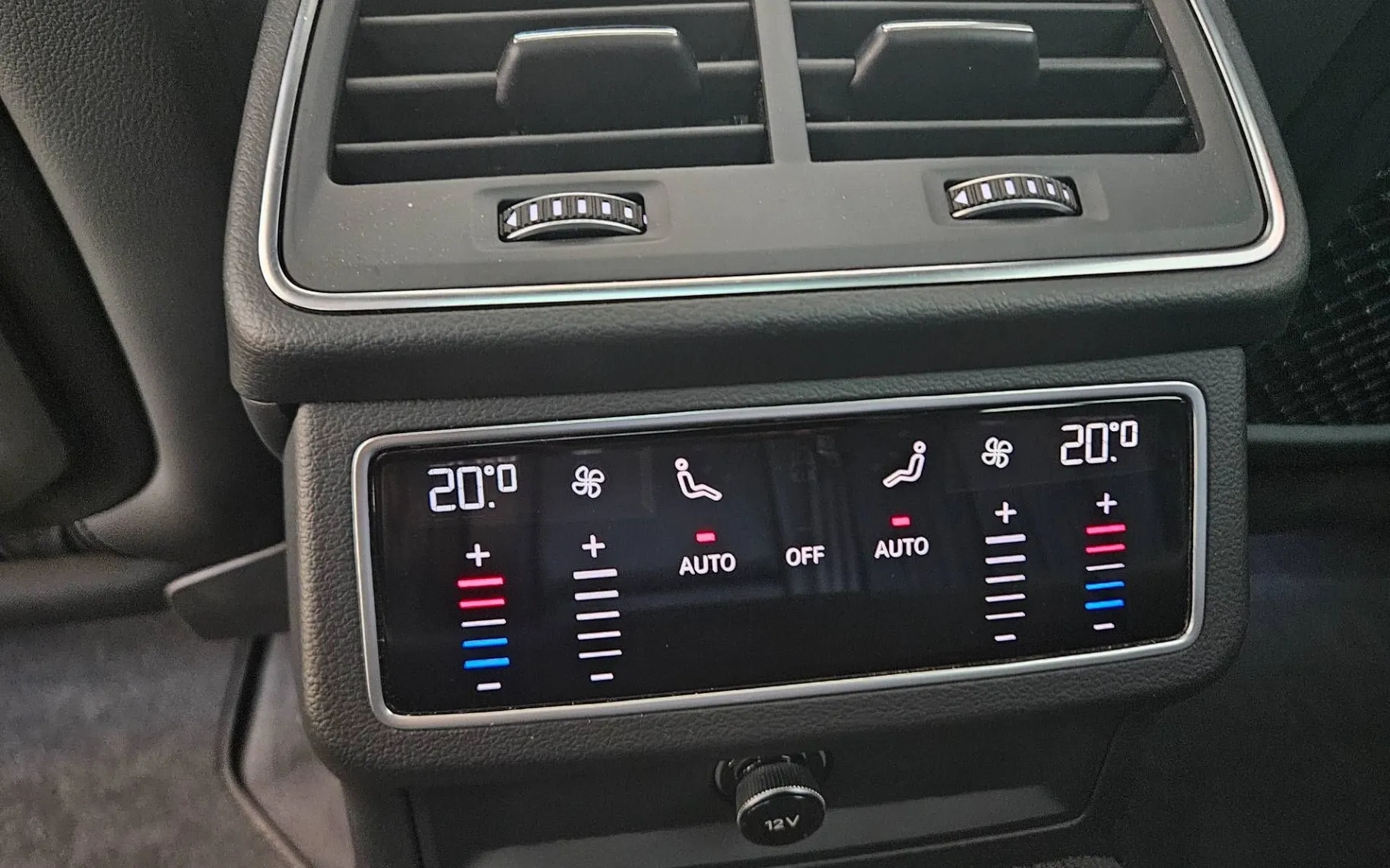 Notranja slika - Audi A6 Avant - 40 TDI quattro design S tronic - 11