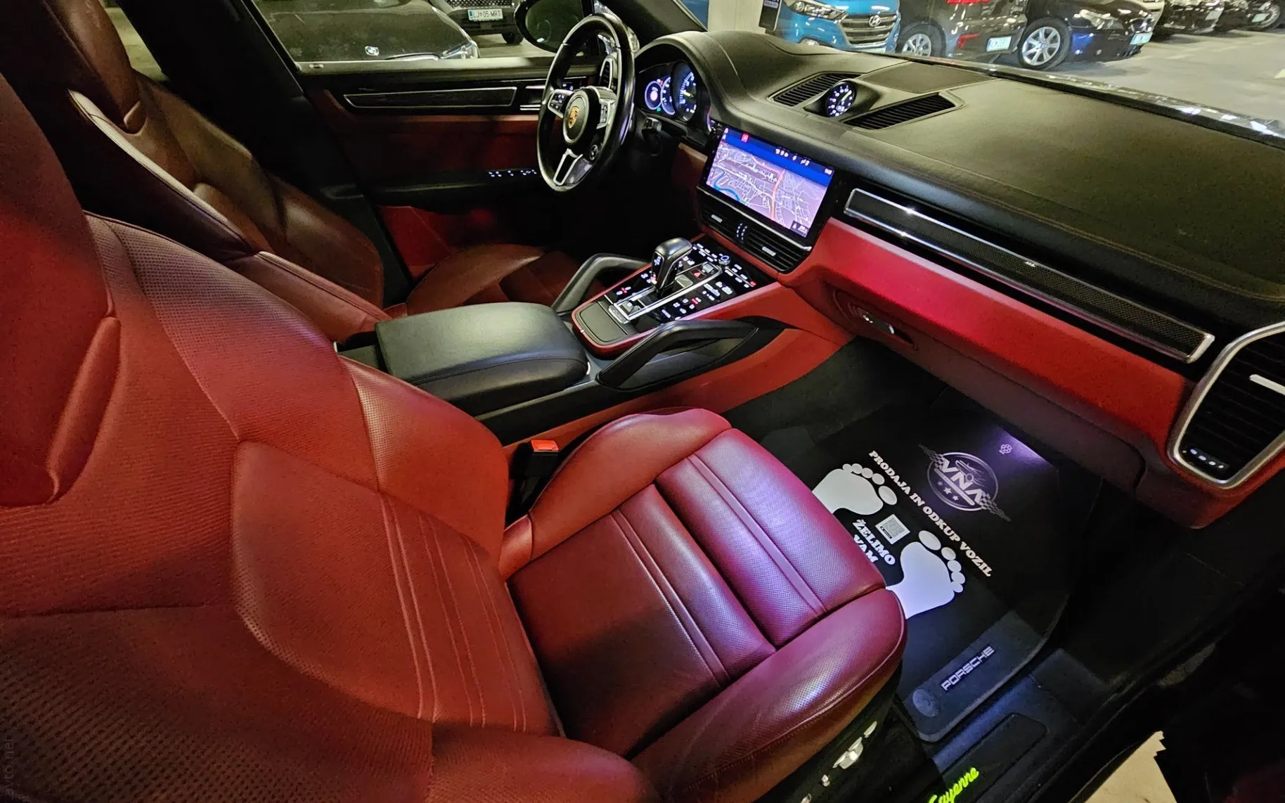 Notranja slika - Porsche Cayenne - Coupe E-Hybrid Tiptronic |RADAR|BOSE|AIR|360-KAM| - 9