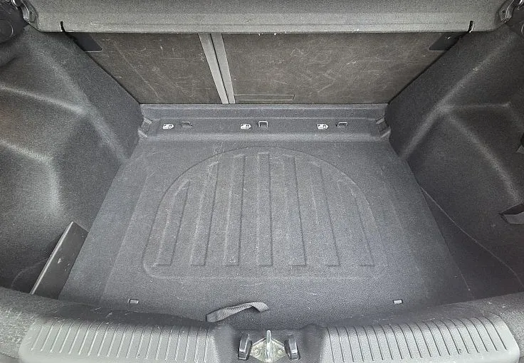 Zunanja slika - Hyundai i30 - 1.6 CRDi Comfort - 11