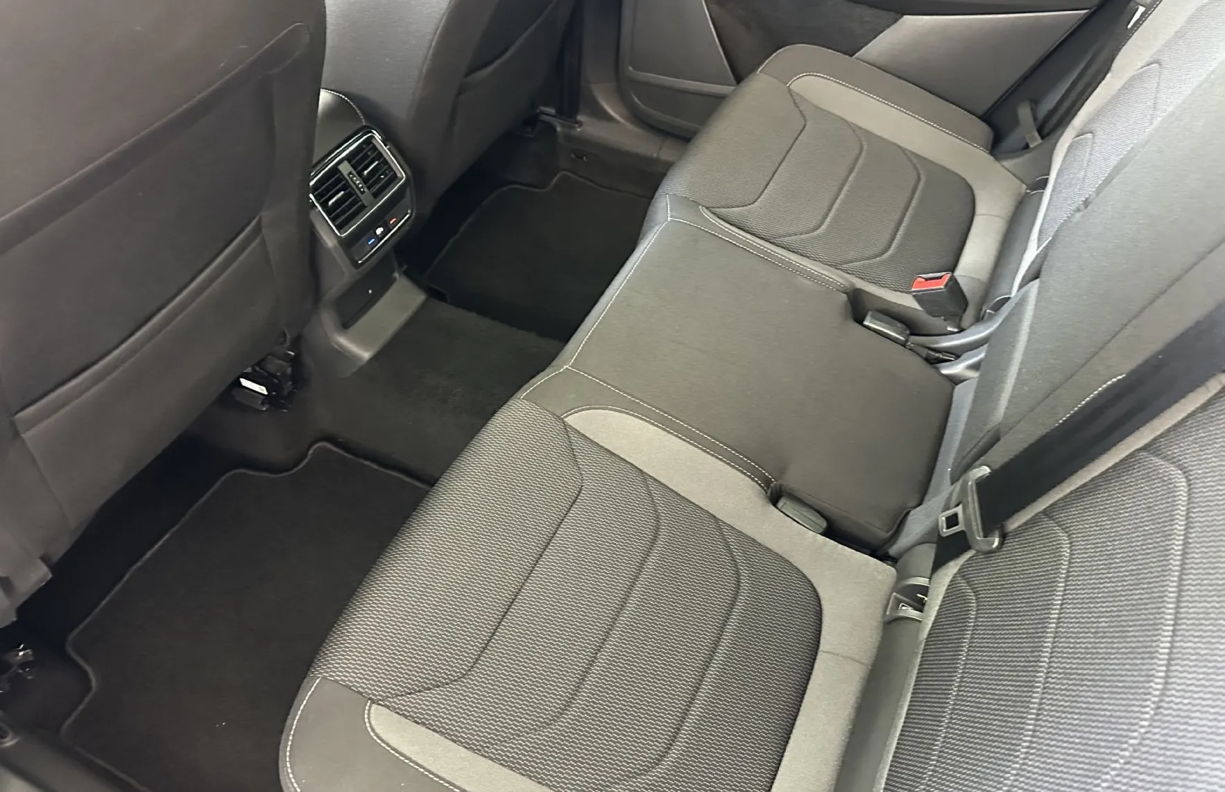 Zunanja slika - Škoda Kodiaq - 2.0 TDI 110kW DSG.NEMŠKI+4ALU.KAMERA.ACC.GRE.SEDEŽ - 5