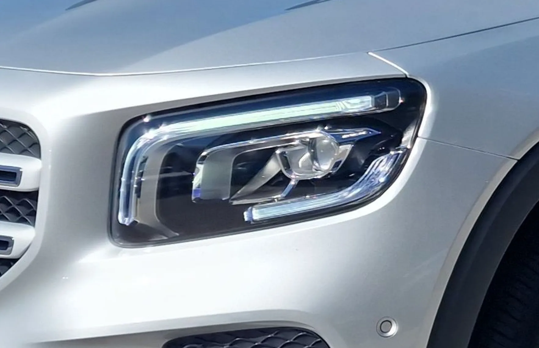 Zunanja slika - Mercedes-Benz GLB-Razred - GLB 180 Progressive Avt. - - 5