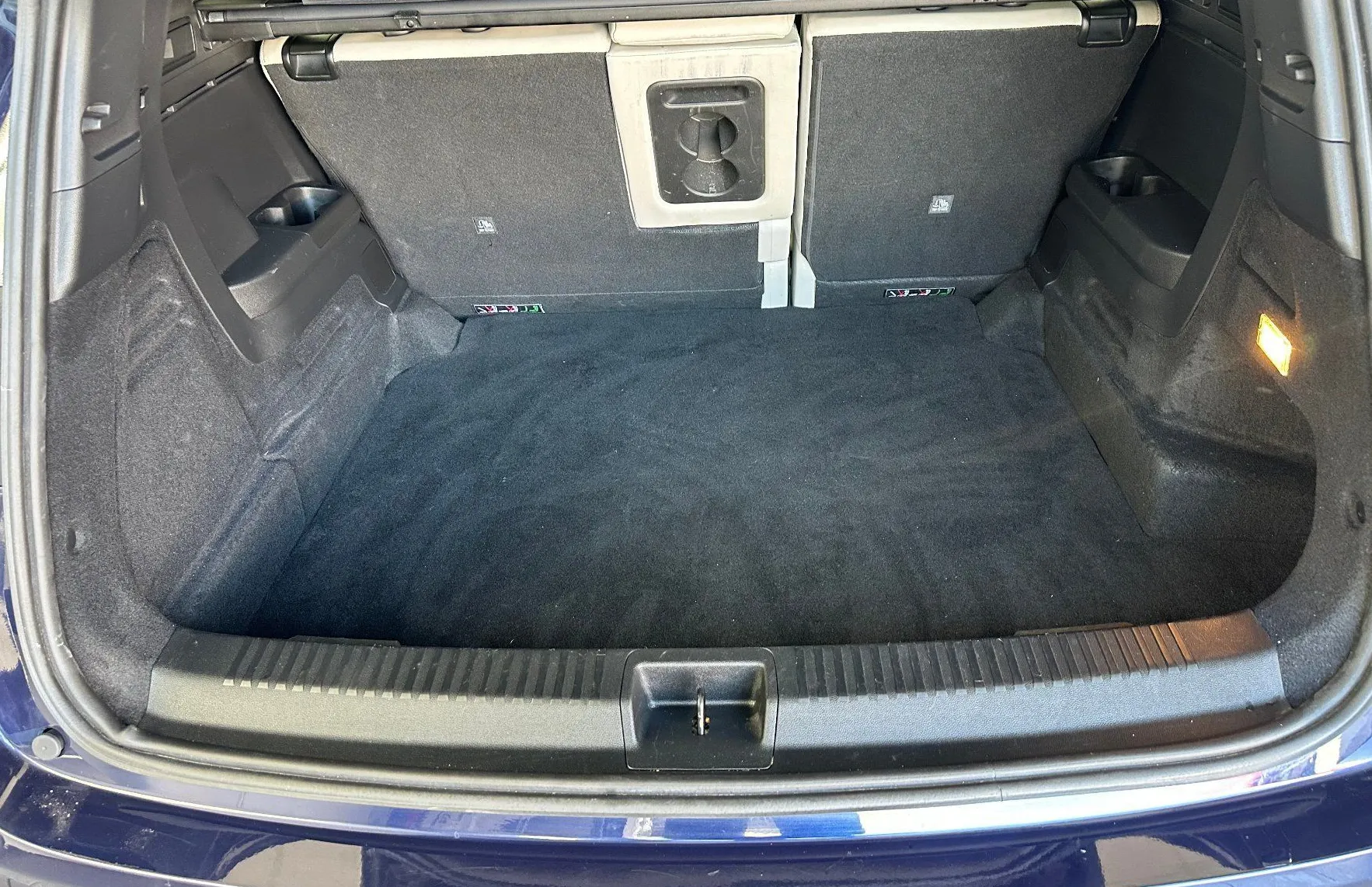 Zunanja slika - Renault Espace - VI Iconic E-Tech Hybrid 1.2 E-TECH Hybrid 147kw - 17
