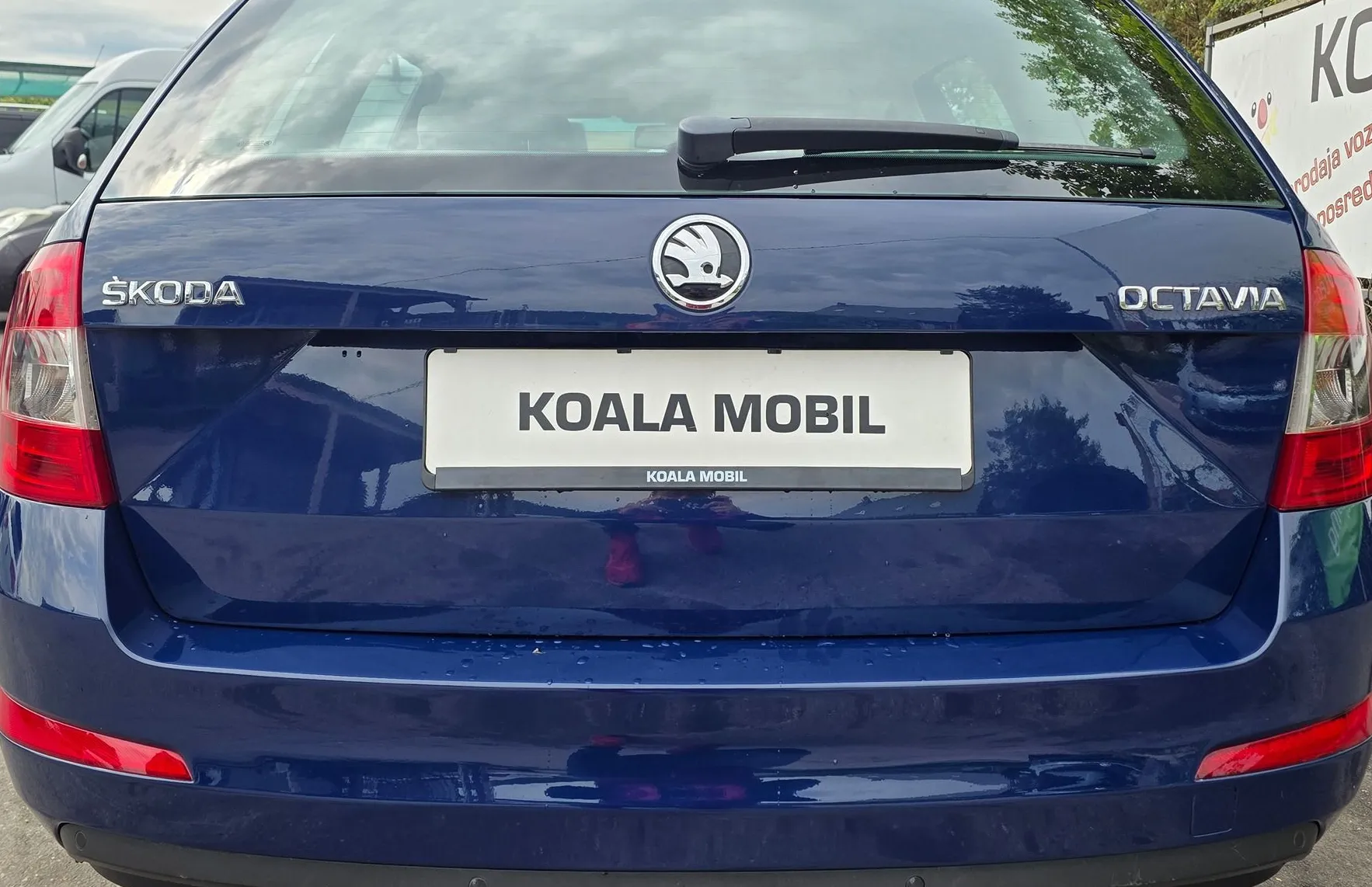 Zunanja slika - Škoda Octavia - COMBI 1.6 TDI STYLE DSG ALU PLATIŠČA-1.LASTNIK-SLO - 5