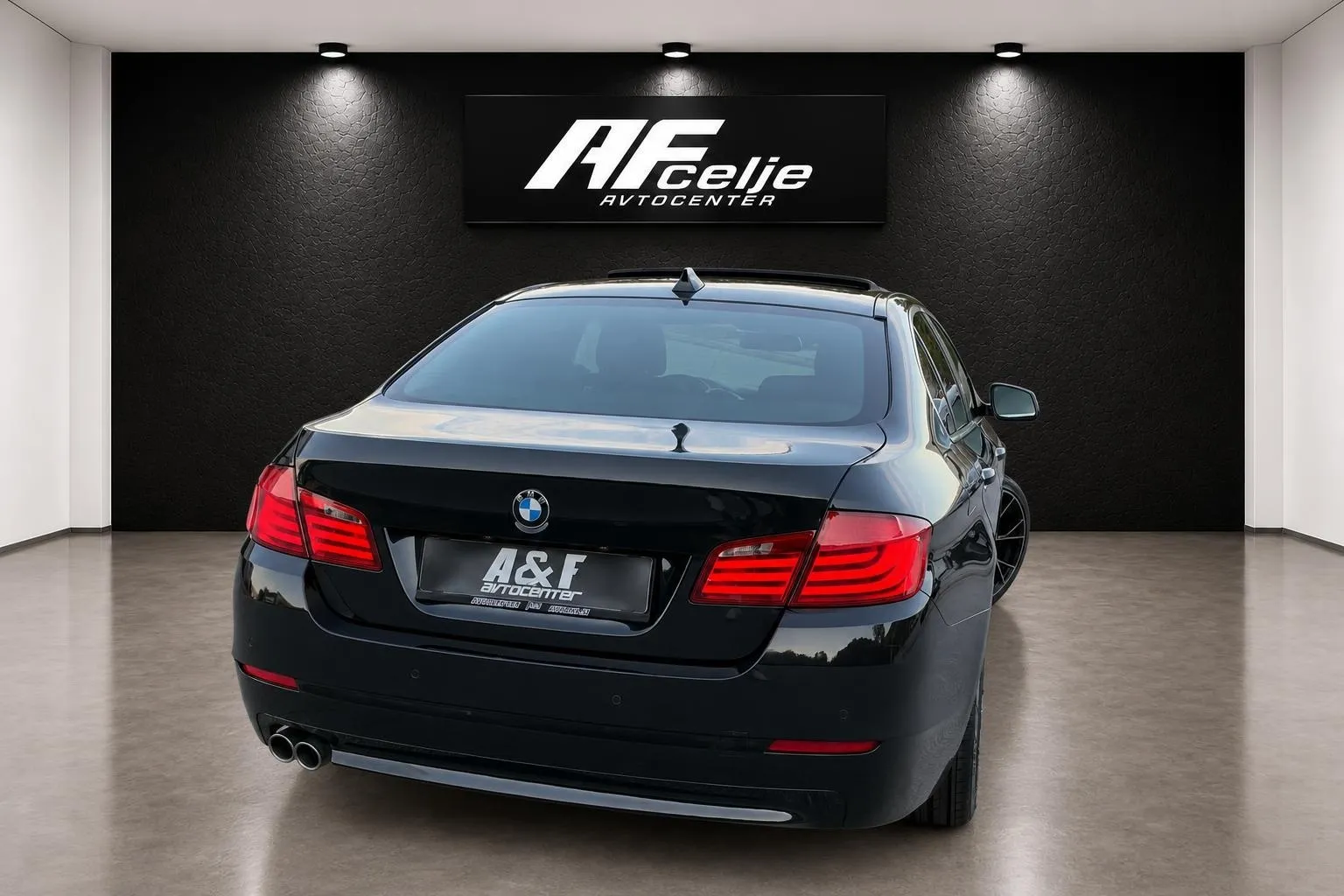Zunanja slika - BMW serija 5: - 520D-AUT-VELIK NAVI-ŠIBEDAH-LIZING ZA TUJCE- - 5